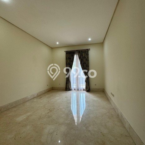 Hunian Mewah LB 850m2 Siap Huni Desain Elegan di Pondok Indah, Jakarta Selatan Hunian Mewah LB 850m2 Siap Huni Desain Elegan di Pondok Indah, Jakarta Selatan