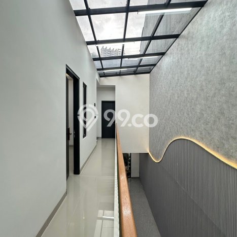 Jual Rumah Luas Elegan Dengan View Cantik di Pondok Indah, Jakarta Selatan Jual Rumah Luas Elegan Dengan View Cantik di Pondok Indah, Jakarta Selatan