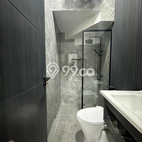 Jual Rumah Luas Elegan Dengan View Cantik di Pondok Indah, Jakarta Selatan Jual Rumah Luas Elegan Dengan View Cantik di Pondok Indah, Jakarta Selatan