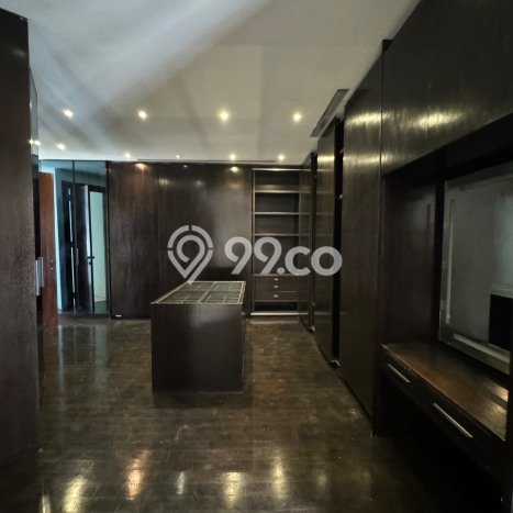 Rumah Elit Modern Siap Huni di Pondok Indah Jakarta Selatan Rumah Elit Modern Siap Huni di Pondok Indah Jakarta Selatan