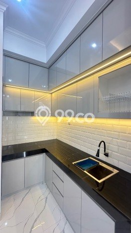 Rumah Luas Asri 3 KT Siap Huni di Kebagusan Jakarta Selatan Rumah Luas Asri 3 KT Siap Huni di Kebagusan Jakarta Selatan