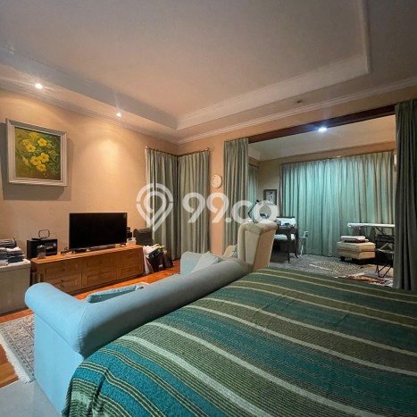 Siap Huni Hunian Elit 4 Kamar di Cilandak Dekat ke Mana Pun Siap Huni Hunian Elit 4 Kamar di Cilandak Dekat ke Mana Pun