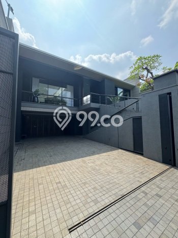 Dijual Rumah Mewah Megah Dengan View Eksklusif di Pondok Indah, Jakarta Selatan Dijual Rumah Mewah Megah Dengan View Eksklusif di Pondok Indah, Jakarta Selatan