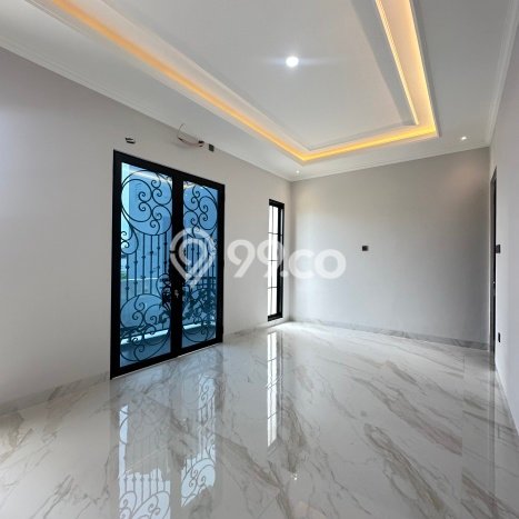 Dijual Rumah Premium dengan Fasilitas Sekitar Komplit di Jagakarsa, Jakarta Selatan Dijual Rumah Premium dengan Fasilitas Sekitar Komplit di Jagakarsa, Jakarta Selatan
