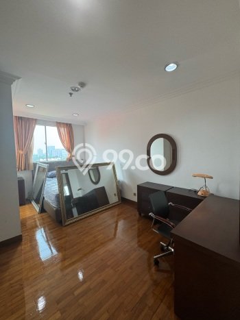 Siap Huni Apartemen Luxury di Pondok Indah 4 Kamar & 4 Kamar Mandi Siap Huni Apartemen Luxury di Pondok Indah 4 Kamar & 4 Kamar Mandi