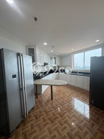 Siap Huni Apartemen Luxury di Pondok Indah 4 Kamar & 4 Kamar Mandi Siap Huni Apartemen Luxury di Pondok Indah 4 Kamar & 4 Kamar Mandi
