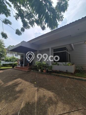 Rumah Elit LB 203m2 Siap Pakai Desain Elegan di Puri Indah, Jakarta Barat Rumah Elit LB 203m2 Siap Pakai Desain Elegan di Puri Indah, Jakarta Barat