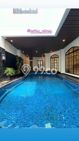 Rumah Luxury Modern Tanpa Renovasi di Pondok Indah Jakarta Selatan Rumah Luxury Modern Tanpa Renovasi di Pondok Indah Jakarta Selatan
