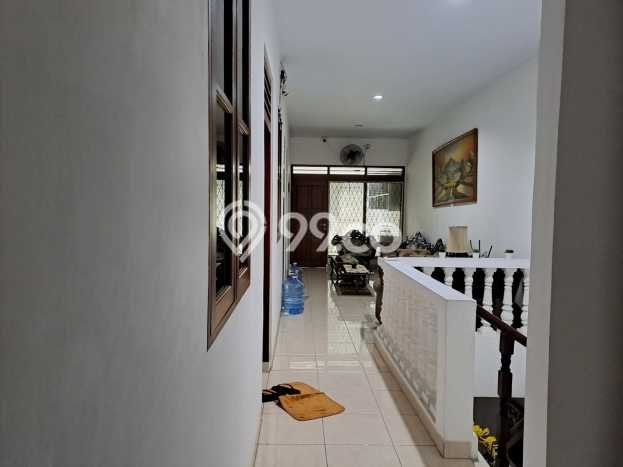 Disewakan Rumah Konsep Modern di Kebayoran Baru Jakarta Selatan dengan 4 Kamar Disewakan Rumah Konsep Modern di Kebayoran Baru Jakarta Selatan dengan 4 Kamar