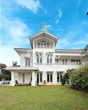 Hunian Modern Disewakan di Cipete Jakarta Selatan 4 KT & 4 KM Hunian Modern Disewakan di Cipete Jakarta Selatan 4 KT & 4 KM