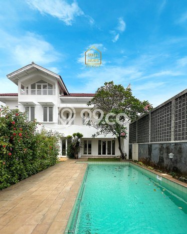 Hunian Modern Disewakan di Cipete Jakarta Selatan 4 KT & 4 KM Hunian Modern Disewakan di Cipete Jakarta Selatan 4 KT & 4 KM