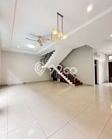 Hunian 4 Kamar Siap Huni Dikontrakkan di Kebayoran Baru Harga Kompetitif Hunian 4 Kamar Siap Huni Dikontrakkan di Kebayoran Baru Harga Kompetitif