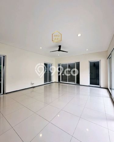 Rumah Modern Disewakan di Kebayoran Baru Jakarta Selatan Lokasi Sangat Strategis Rumah Modern Disewakan di Kebayoran Baru Jakarta Selatan Lokasi Sangat Strategis