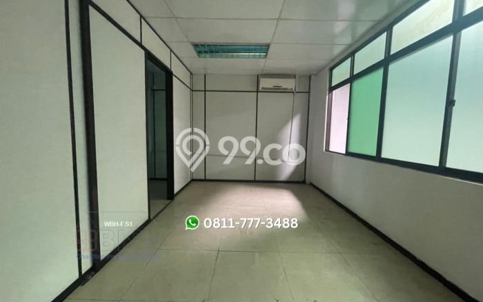 Gudang Siap Pakai di Batu Ampar, Luas 1476m², Lokasi Bisnis, Akses Mudah Gudang Siap Pakai di Batu Ampar, Luas 1476m², Lokasi Bisnis, Akses Mudah