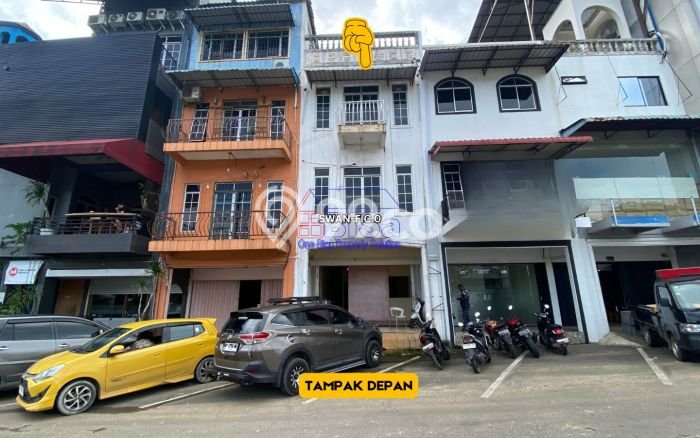 Ruko Bagus Dijual LB 270m2 Lokasi Strategis Batam Area Cocok untuk Bisnis Ruko Bagus Dijual LB 270m2 Lokasi Strategis Batam Area Cocok untuk Bisnis