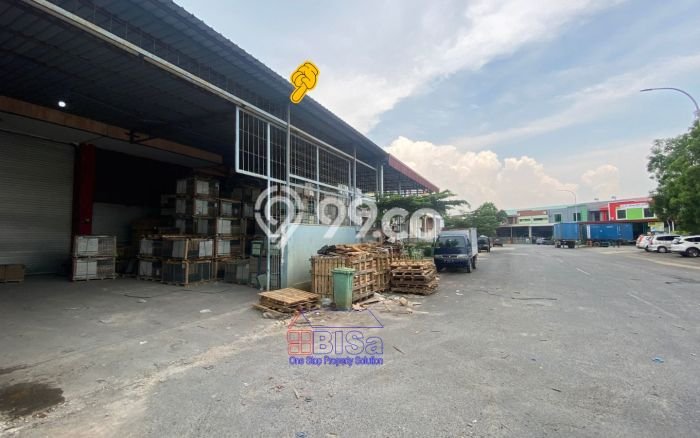 INVESTASI POTENSIAL! Gudang di Batam Centre, Luas 384m², Tingkat ROI Tinggi INVESTASI POTENSIAL! Gudang di Batam Centre, Luas 384m², Tingkat ROI Tinggi