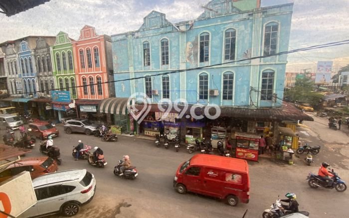Ruko Kawasan Bisnis Kawasan Sei Panas, Luas 324m², Akses Strategis Ruko Kawasan Bisnis Kawasan Sei Panas, Luas 324m², Akses Strategis