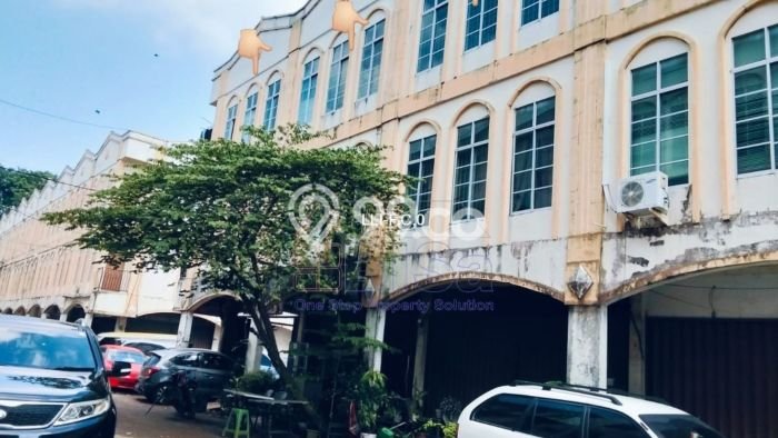 Ruko Bagus Dijual LB 225m2 Lokasi Strategis Batam Area Cocok untuk Berbisnis Ruko Bagus Dijual LB 225m2 Lokasi Strategis Batam Area Cocok untuk Berbisnis