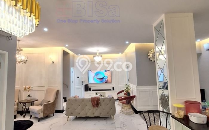 Rumah Megah 2 Lantai The Summer Batam Centre Dijual Cepat Rumah Megah 2 Lantai The Summer Batam Centre Dijual Cepat