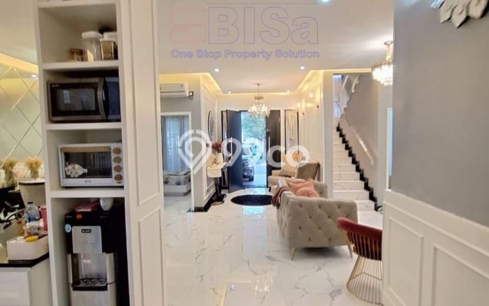 Rumah Megah 2 Lantai The Summer Batam Centre Dijual Cepat Rumah Megah 2 Lantai The Summer Batam Centre Dijual Cepat