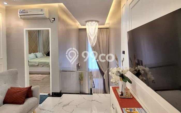 Rumah Megah 2 Lantai The Summer Batam Centre Dijual Cepat Rumah Megah 2 Lantai The Summer Batam Centre Dijual Cepat