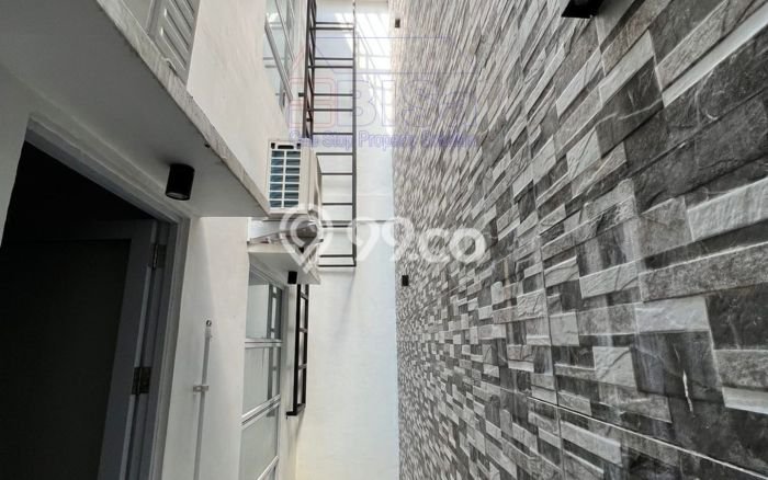Rumah area Batam Centre, Batam, LT 120m² Bangunan 180m² - INVESTASI TERBAIK! Rumah area Batam Centre, Batam, LT 120m² Bangunan 180m² - INVESTASI TERBAIK!