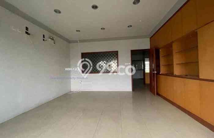 KAWASAN PREMIUM! Ruko Kawasan Sei Panas, Luas 235m², Akses Strategis KAWASAN PREMIUM! Ruko Kawasan Sei Panas, Luas 235m², Akses Strategis