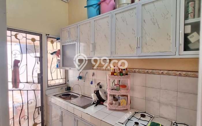 Rumah 5 Kamar Tidur Desain Minimalis di Batam Centre, Dekat Pusat Kota, Batam Rumah 5 Kamar Tidur Desain Minimalis di Batam Centre, Dekat Pusat Kota, Batam