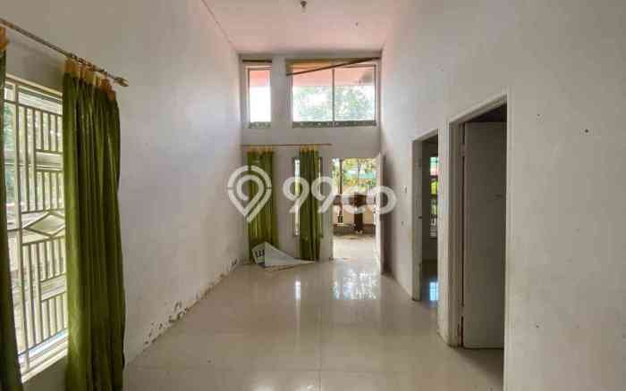 Rumah Terawat area Bengkong, Batam, LT 135m², LB 100m² Rumah Terawat area Bengkong, Batam, LT 135m², LB 100m²