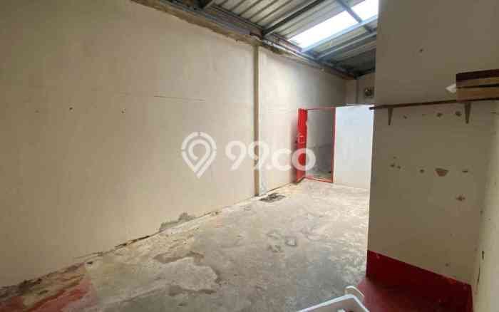 Rumah Terawat area Bengkong, Batam, LT 135m², LB 100m² Rumah Terawat area Bengkong, Batam, LT 135m², LB 100m²