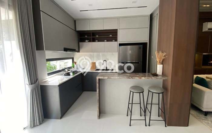 Hunian Mewah LB 191m2 Siap Pakai Desain Elegan di Batam Centre, Batam Hunian Mewah LB 191m2 Siap Pakai Desain Elegan di Batam Centre, Batam
