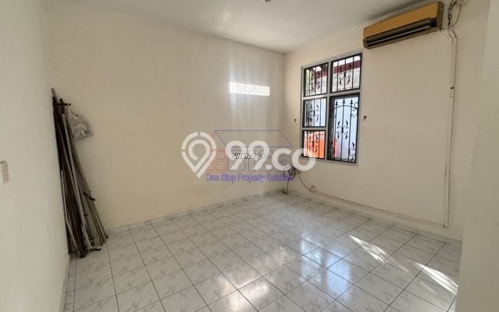 Rumah Minimalis LT 241m² Terawat di Bengkong, Dekat Tempat Strategis, Batam Rumah Minimalis LT 241m² Terawat di Bengkong, Dekat Tempat Strategis, Batam