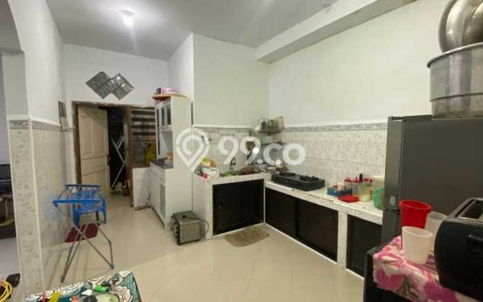 Hunian Impian Keluarga! Rumah 2 Lantai di Batam Centre, Batam, Luas 214m² LB 192m² Hunian Impian Keluarga! Rumah 2 Lantai di Batam Centre, Batam, Luas 214m² LB 192m²
