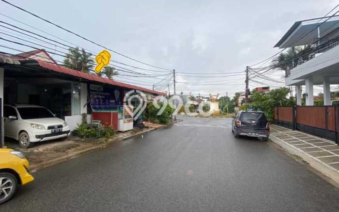 Hunian Impian Keluarga! Rumah 2 Lantai di Batam Centre, Batam, Luas 214m² LB 192m² Hunian Impian Keluarga! Rumah 2 Lantai di Batam Centre, Batam, Luas 214m² LB 192m²