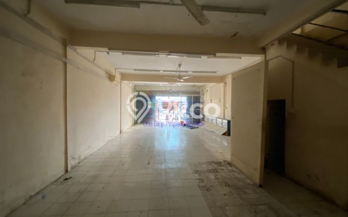 Ruko Kawasan Bisnis Kawasan Sei Panas, Luas 324m², Akses Strategis Ruko Kawasan Bisnis Kawasan Sei Panas, Luas 324m², Akses Strategis