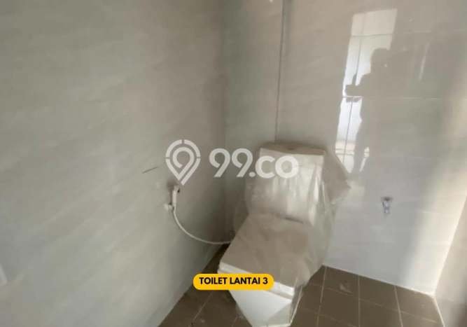 Ruko Kawasan Komersial Kawasan Bengkong, Luas 180m², Jalan Utama Ruko Kawasan Komersial Kawasan Bengkong, Luas 180m², Jalan Utama