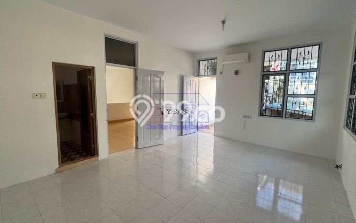 Rumah Minimalis LT 241m² Terawat di Bengkong, Dekat Tempat Strategis, Batam Rumah Minimalis LT 241m² Terawat di Bengkong, Dekat Tempat Strategis, Batam