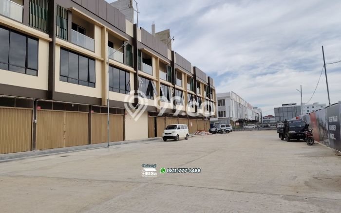 Dijual! Ruko di Batam Centre Batam LT 90m2 / LB 240m2 Kawasan Bisnis Dijual! Ruko di Batam Centre Batam LT 90m2 / LB 240m2 Kawasan Bisnis