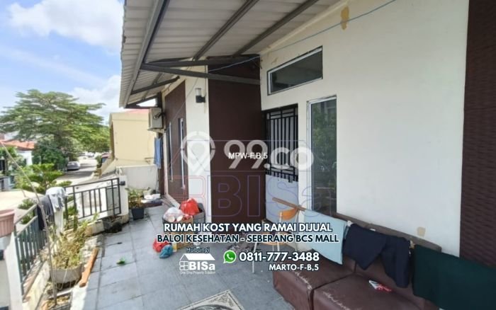 Rumah Kost untuk Dijual di Batam Kota dengan 8 KT, 9 KM, Luas 147m2 Rumah Kost untuk Dijual di Batam Kota dengan 8 KT, 9 KM, Luas 147m2