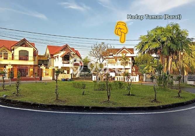 DIJUAL CEPAT! Rumah Premium area Batam Centre, Batam, Luas 588m² LB 155m² Bisa Nego! DIJUAL CEPAT! Rumah Premium area Batam Centre, Batam, Luas 588m² LB 155m² Bisa Nego!
