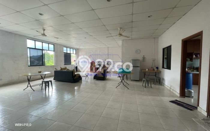 Area Ramai! Gudang Dijual di Sekupang untuk Bisnis Luas Bangunan 2568m2 Area Ramai! Gudang Dijual di Sekupang untuk Bisnis Luas Bangunan 2568m2
