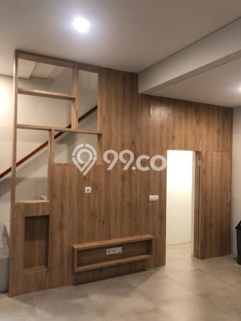 Disewakan Rumah Murah di BSD Tangerang Punya 3 KT Disewakan Rumah Murah di BSD Tangerang Punya 3 KT