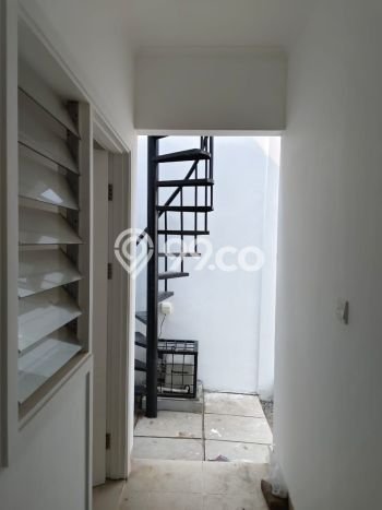 Rumah Asri di Gading Serpong The Spring, 4 KT, Bebas Banjir Rumah Asri di Gading Serpong The Spring, 4 KT, Bebas Banjir