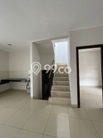 Rumah area Green Lake City, 3 KT, Lingkungan Nyaman Rumah area Green Lake City, 3 KT, Lingkungan Nyaman