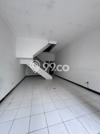 Unit Ruko Disewakan di Gading Serpong di Area Ramai & Strategis Unit Ruko Disewakan di Gading Serpong di Area Ramai & Strategis