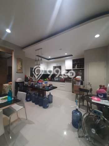 Ready to Use! Premium House LT 144m2 Desain Elegan di Green Lake City Ready to Use! Premium House LT 144m2 Desain Elegan di Green Lake City