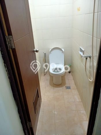 Rumah Modern 2 KT di Green Lake City Jakarta Barat Unfurnished Rumah Modern 2 KT di Green Lake City Jakarta Barat Unfurnished