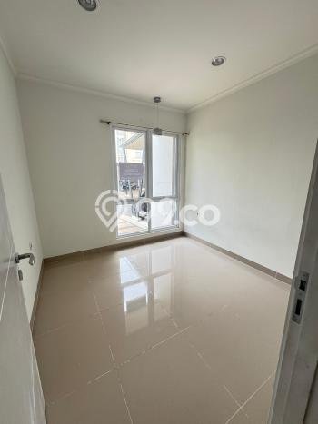 UNIT SPESIAL! Rumah di Gading Serpong, 2 KM, Dekat Pusat Kota, LT 84m² LB 67m² UNIT SPESIAL! Rumah di Gading Serpong, 2 KM, Dekat Pusat Kota, LT 84m² LB 67m²