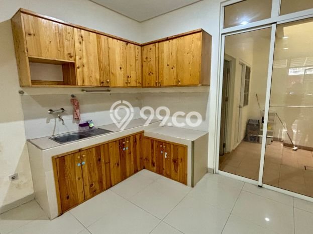 BEST CHOICE! Rumah di Cipondoh, 2 KM, Akses Sekolah, Luas 60m² Bangunan 87m² BEST CHOICE! Rumah di Cipondoh, 2 KM, Akses Sekolah, Luas 60m² Bangunan 87m²