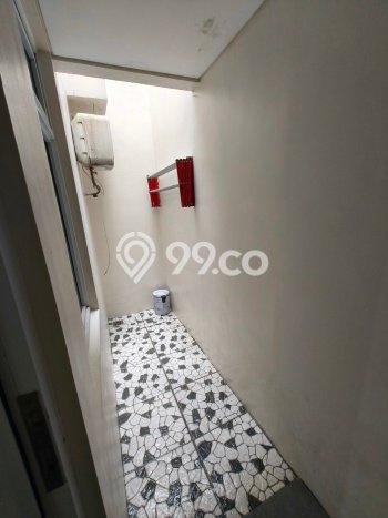 Disewakan! Rumah 2 Kamar Tidur &
2 Kamar Mandi di BSD, Tangerang Disewakan! Rumah 2 Kamar Tidur &
2 Kamar Mandi di BSD, Tangerang